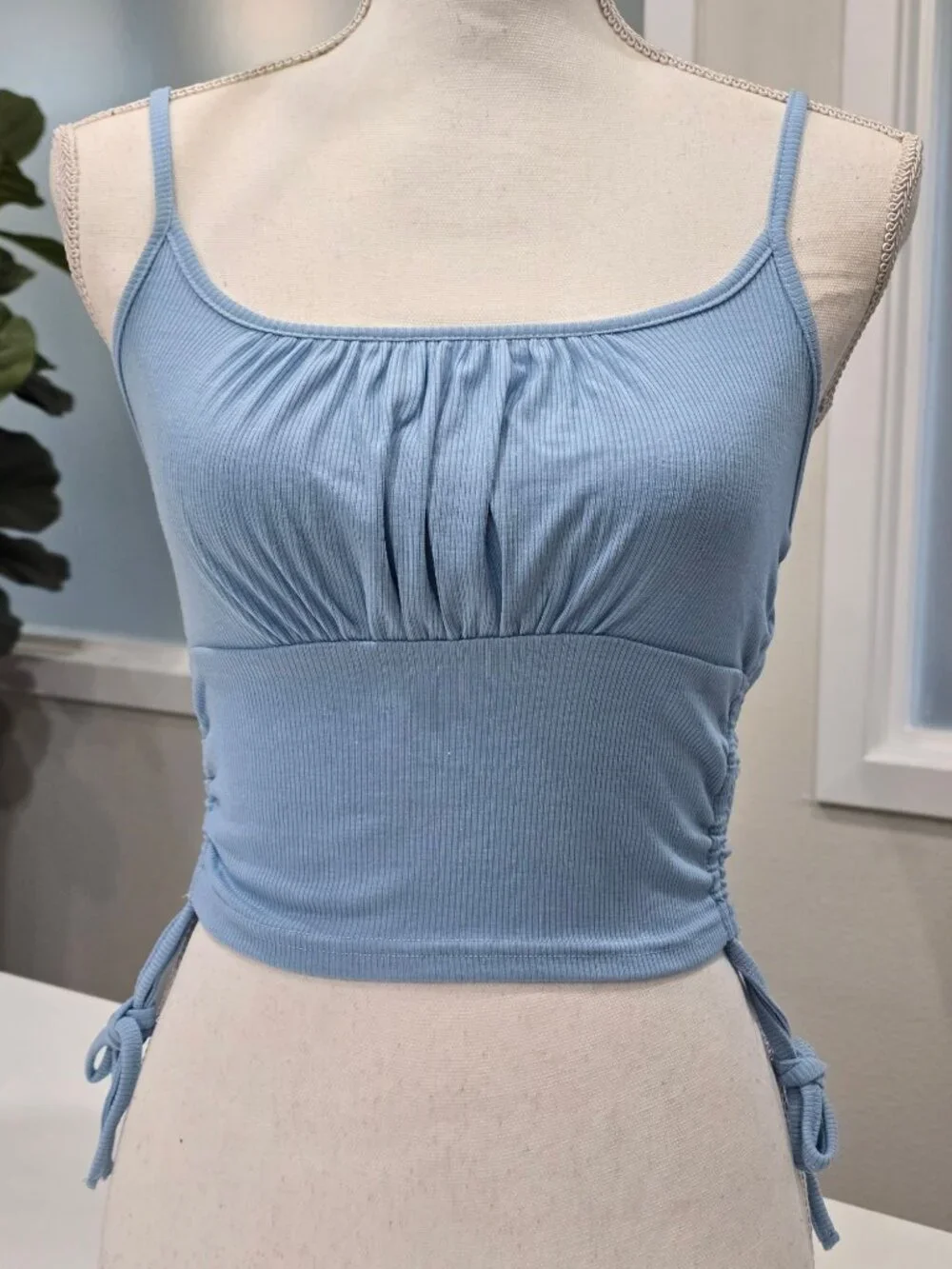 SHEIN ✦ Cami Top ✦ Blue Ribbed Tie‑Side Adjustable Strap Front‑Ruched Crop Top S - Picture 3 of 10